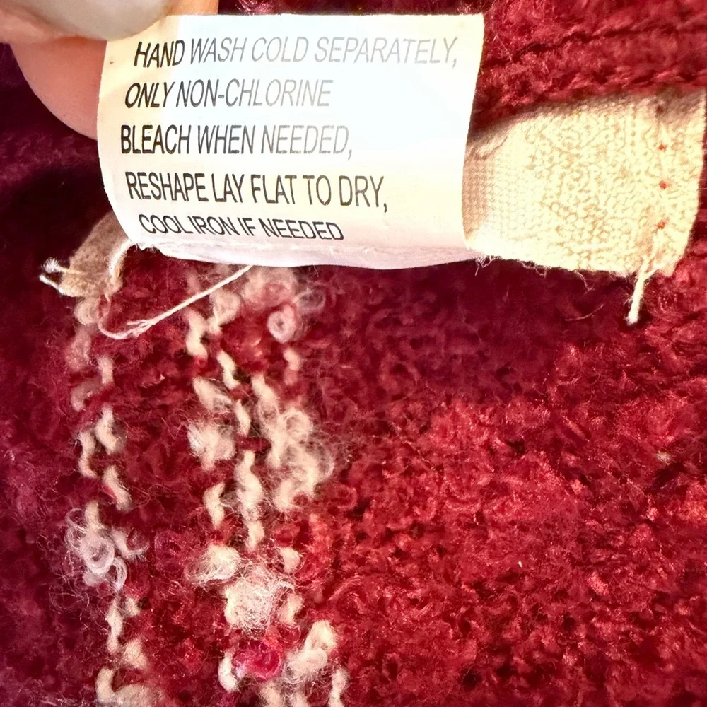 Altard State Womans Scarf Burgundy Fringe Infinity Preppy Boho Festival Knit EUC